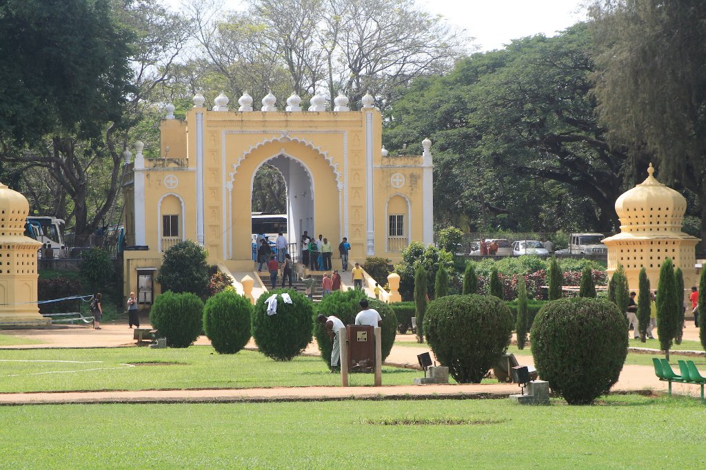 44-Tipu's Summer Palace entrance.jpg - Tipu's Summer Palace entrance
